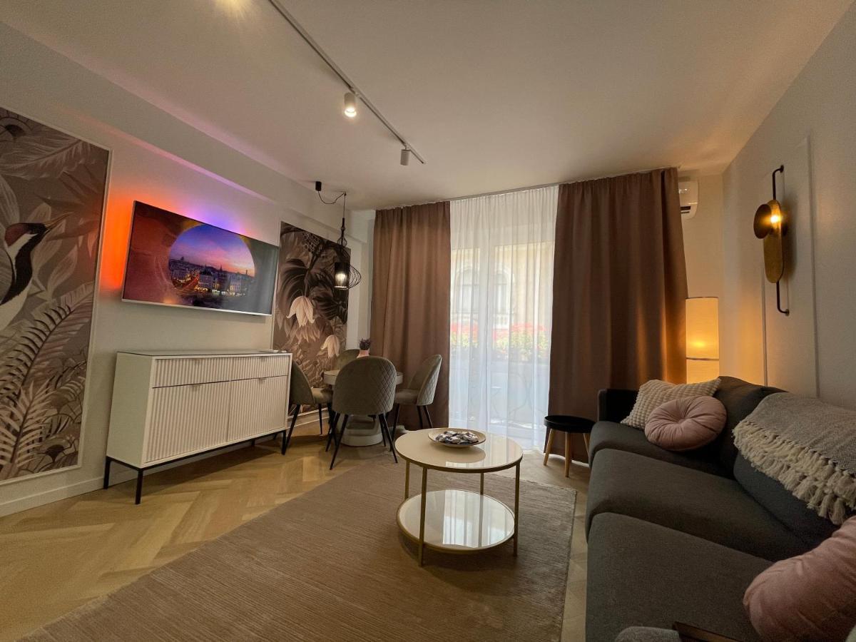 Jeny Boutique Apartment Târgu-Mureş Eksteriør billede