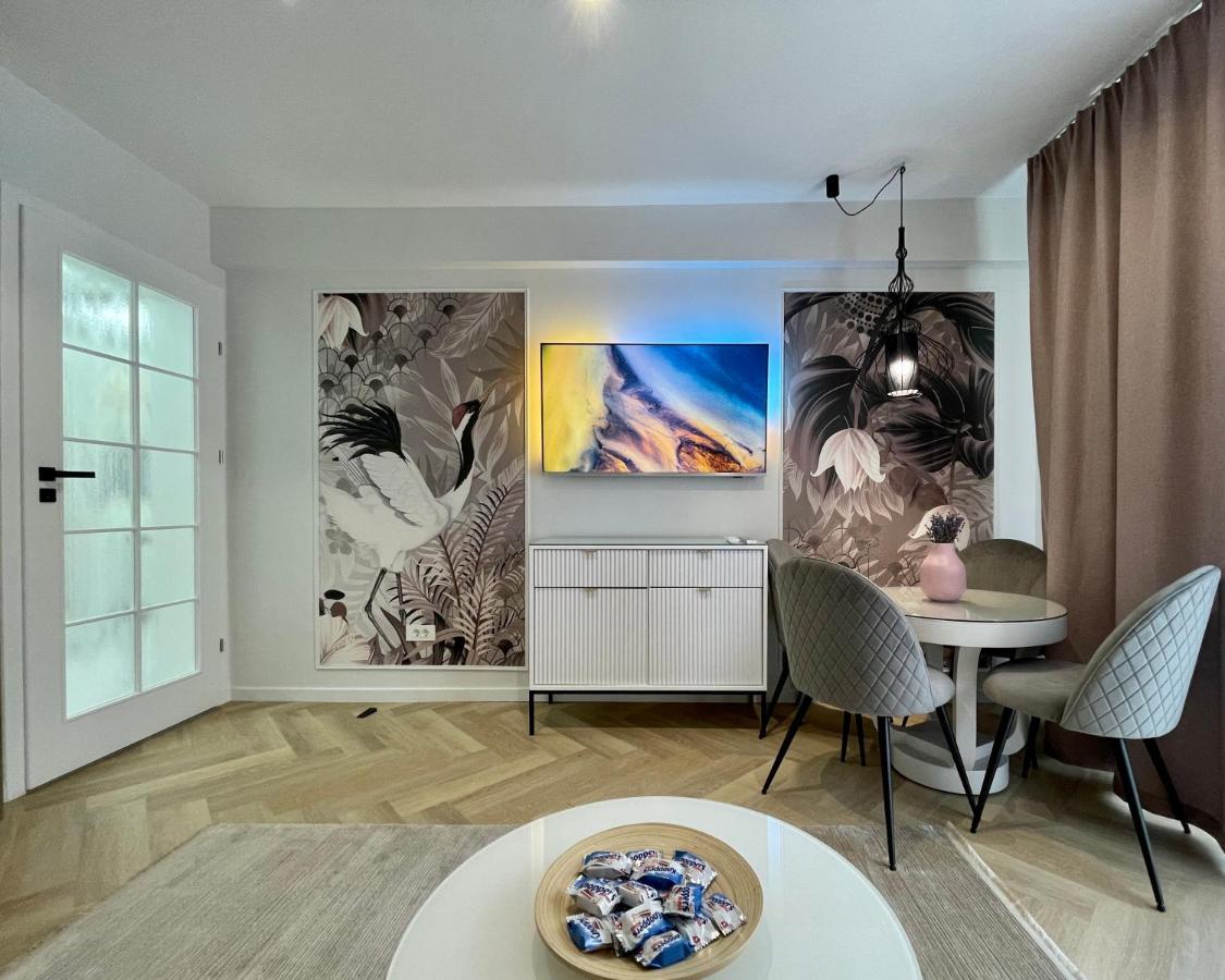 Jeny Boutique Apartment Târgu-Mureş Eksteriør billede