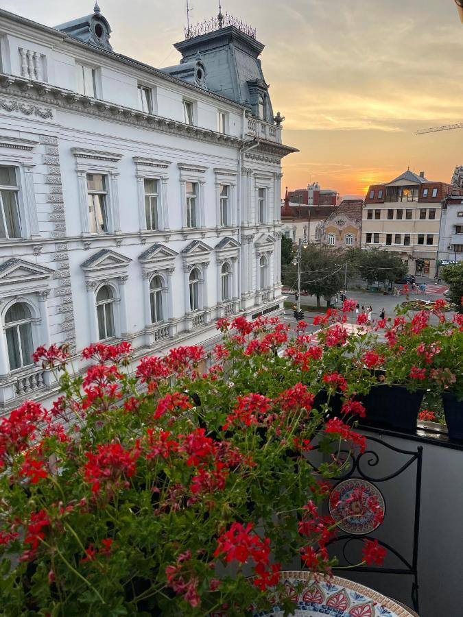 Jeny Boutique Apartment Târgu-Mureş Eksteriør billede