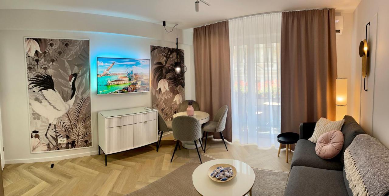 Jeny Boutique Apartment Târgu-Mureş Eksteriør billede